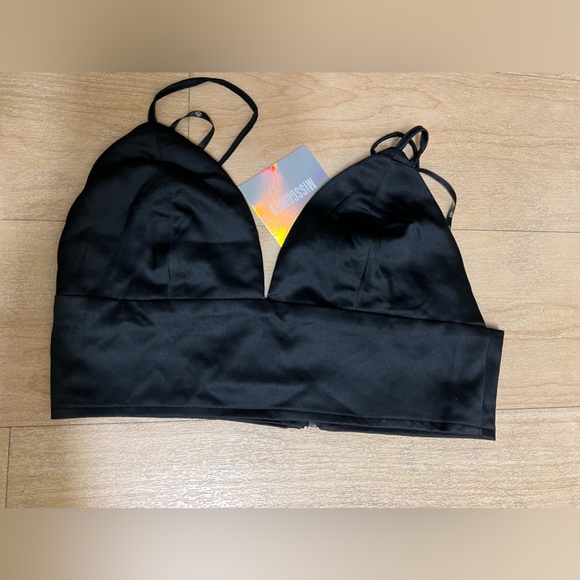 Basic bralette - Picture 1 of 3